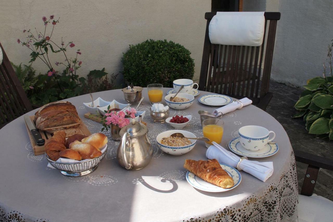 Le Manoir Panzió Chaumont  Kültér fotó